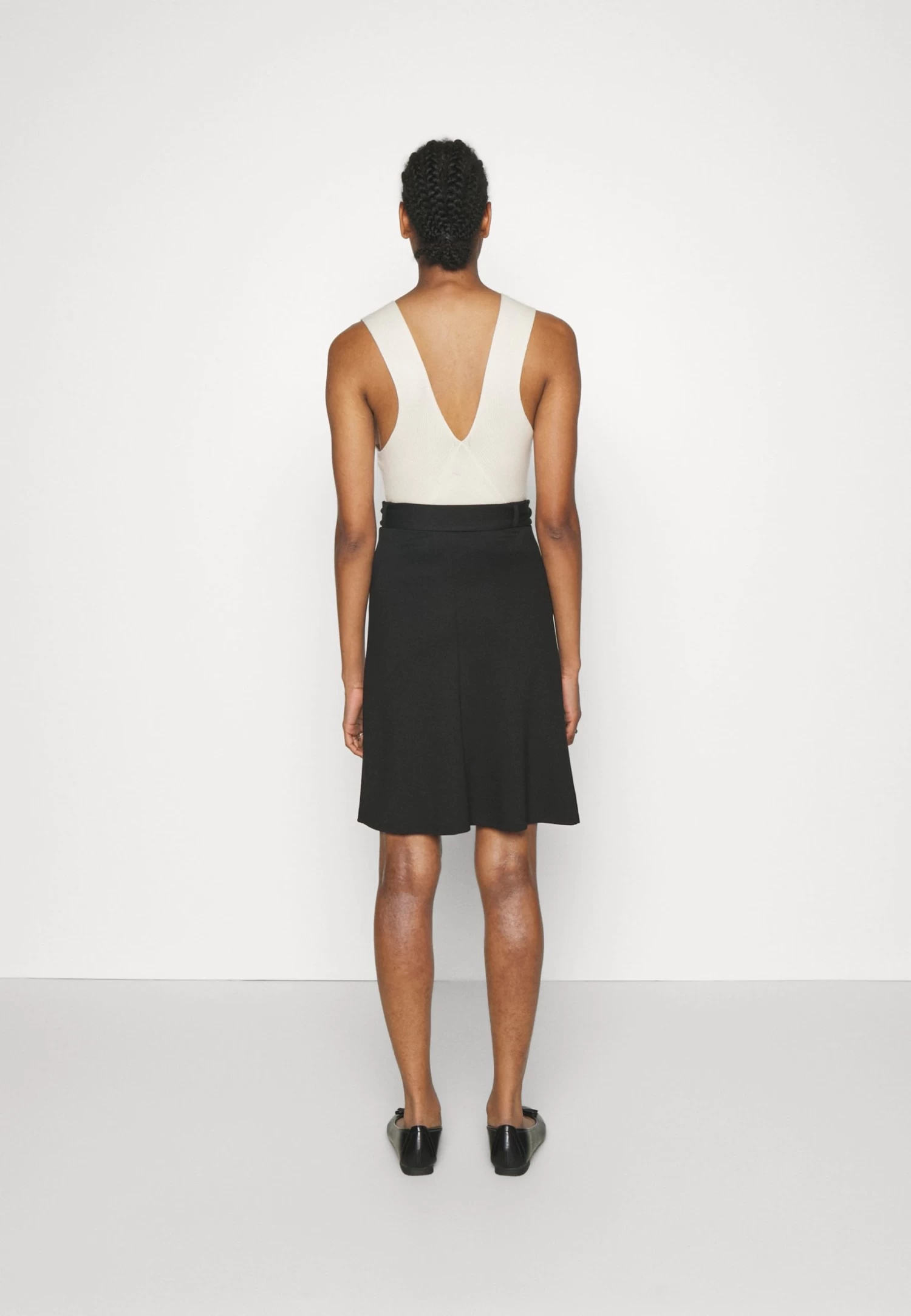 Falda Acampanada - Black - Imagen 3