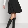 Anna Field Basic Mini A-Line Skirt - Minifalda - Black