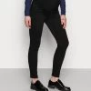 Vaqueros Slim Fit - Black