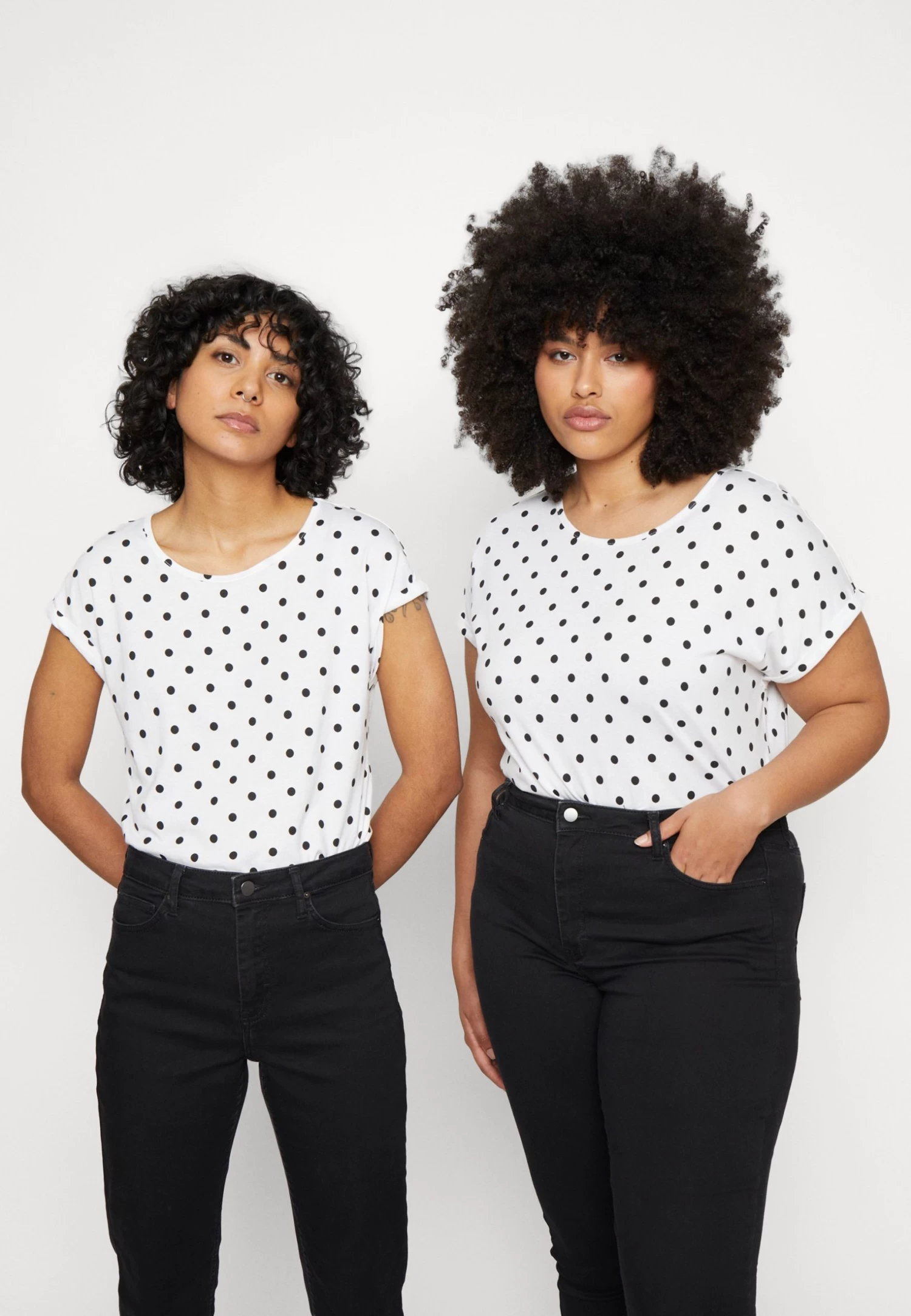 Anna Field 3 Pack - Camiseta Estampada - Light Blue/White/Black - Imagen 6