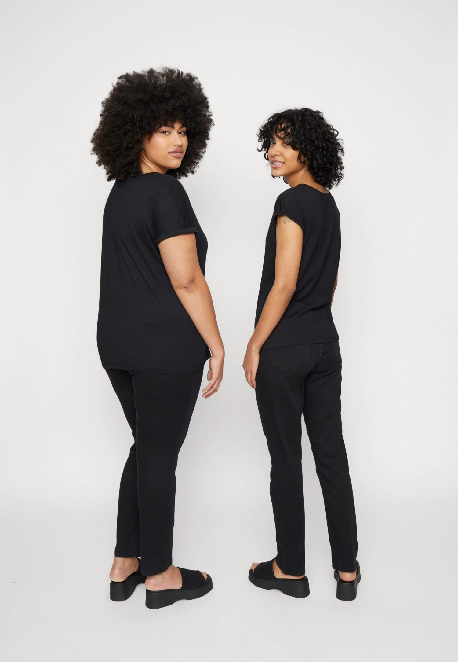 Anna Field 3 Pack - Camiseta Estampada - Light Blue/White/Black - Imagen 5