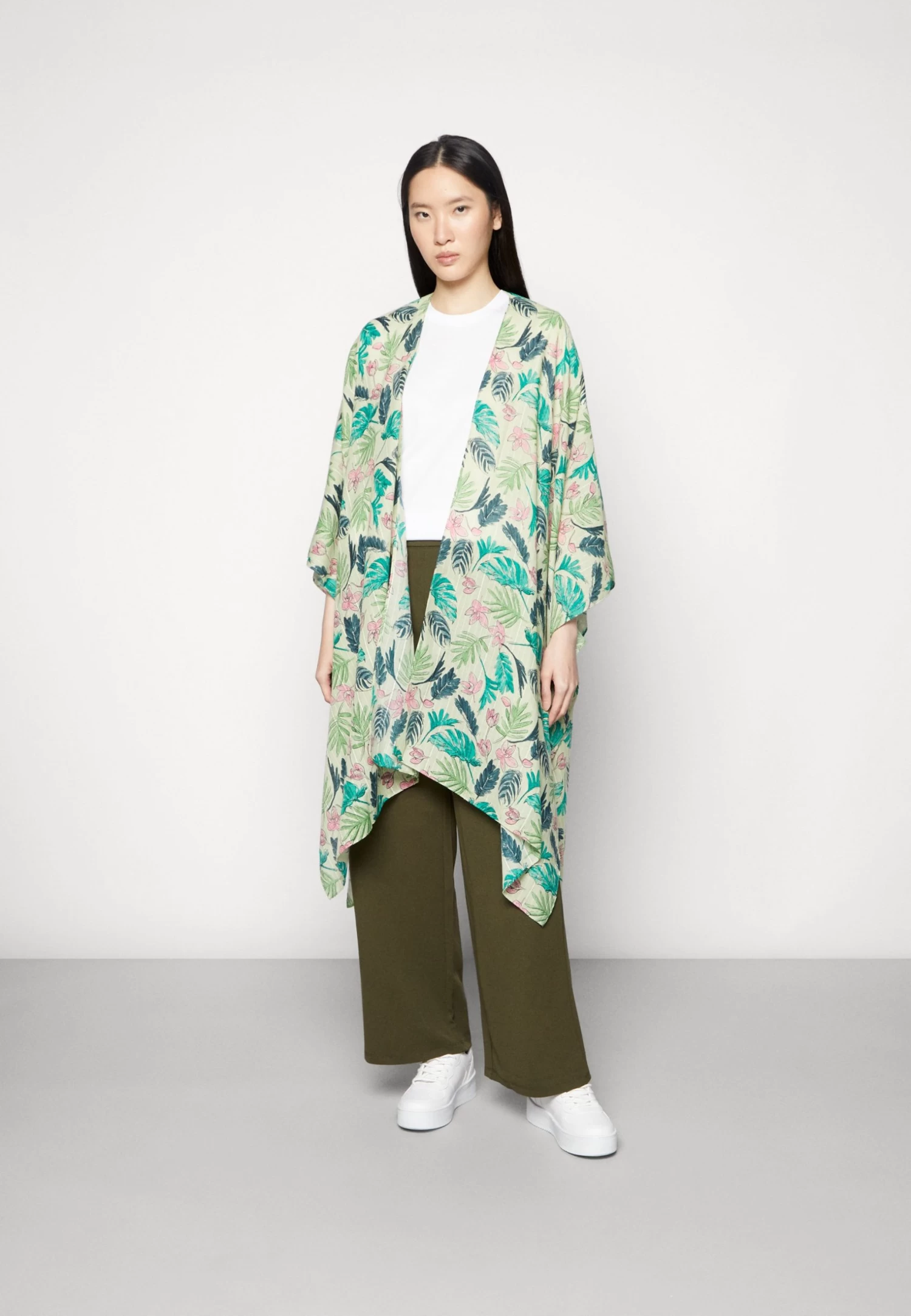 Anna Field Poncho - Green