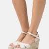 Anna Field Sandalias Con Plataforma - Beige